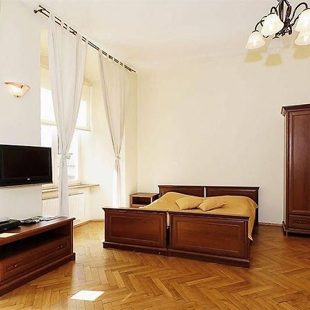 Szczepanska 3 Apartmenthouse Krasków Exteriör bild